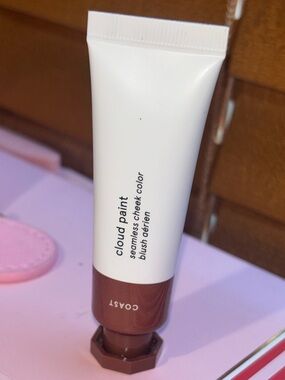 Glossier Cloud Paint Seamless Cheek Color Blush